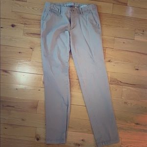 Women’s Eddie Bauer boyfriend khaki pants!